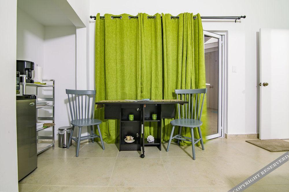 Aruba'S Bakval Suites Екстериор снимка